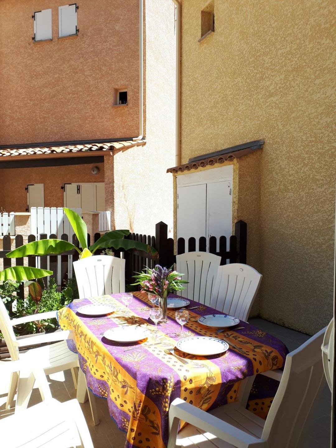 Pavillon Duplex T2/terrasse Appartement *